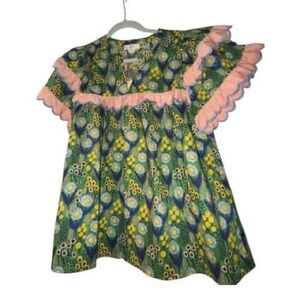 Entro Green Floral Blouse w/ Peach Trim. New with tags. 🏷️ Scalloped & ruffles!